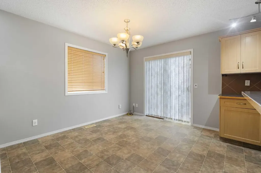 5 Taralake Terrace NE Calgary AB T3J 0A8
