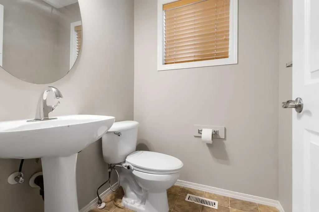 5 Taralake Terrace NE Calgary AB T3J 0A8