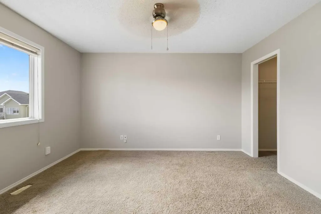 5 Taralake Terrace NE Calgary AB T3J 0A8