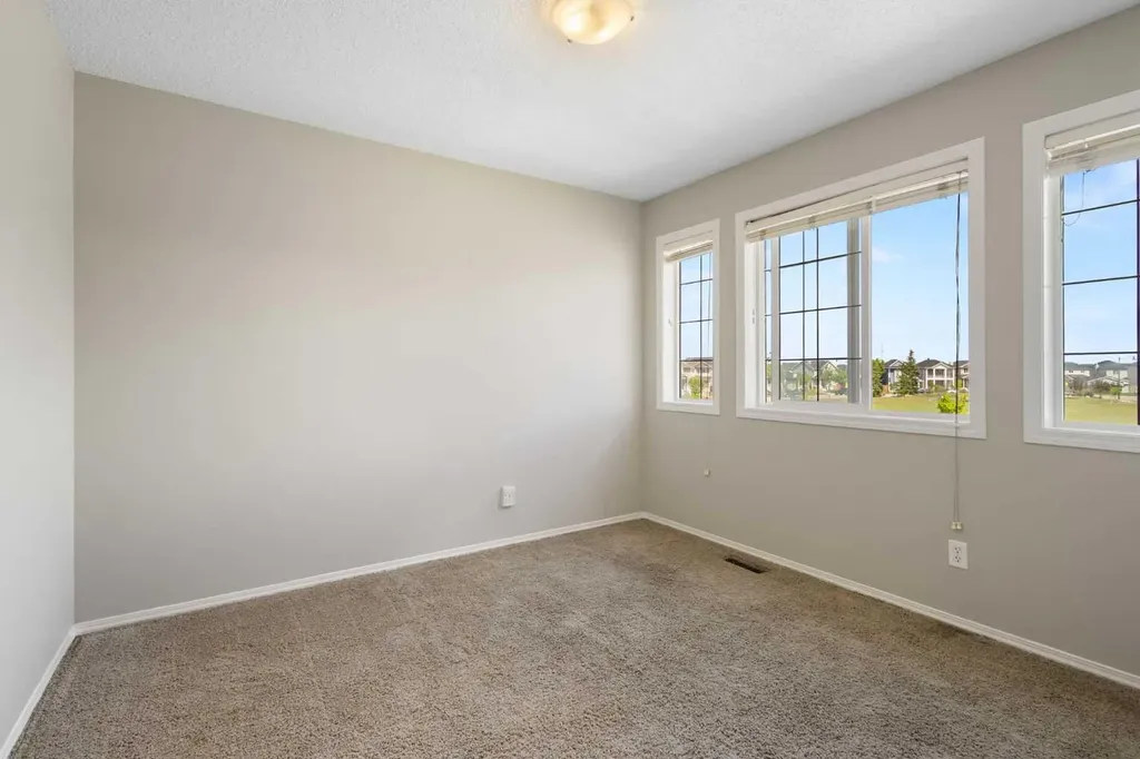 5 Taralake Terrace NE Calgary AB T3J 0A8