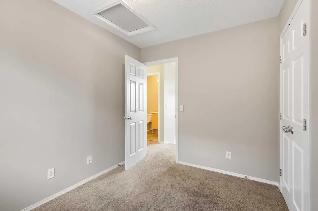 5 Taralake Terrace NE Calgary AB T3J 0A8