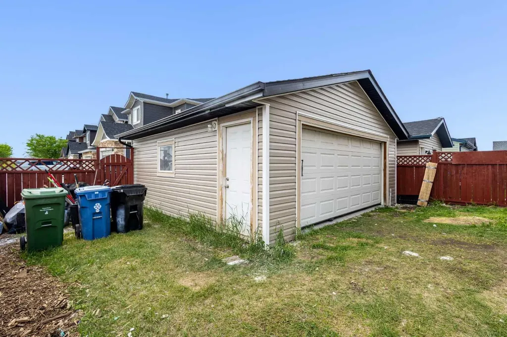 5 Taralake Terrace NE Calgary AB T3J 0A8