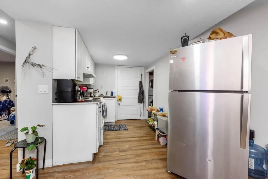 183 Saddleback Road NE Calgary AB T3J 4K6