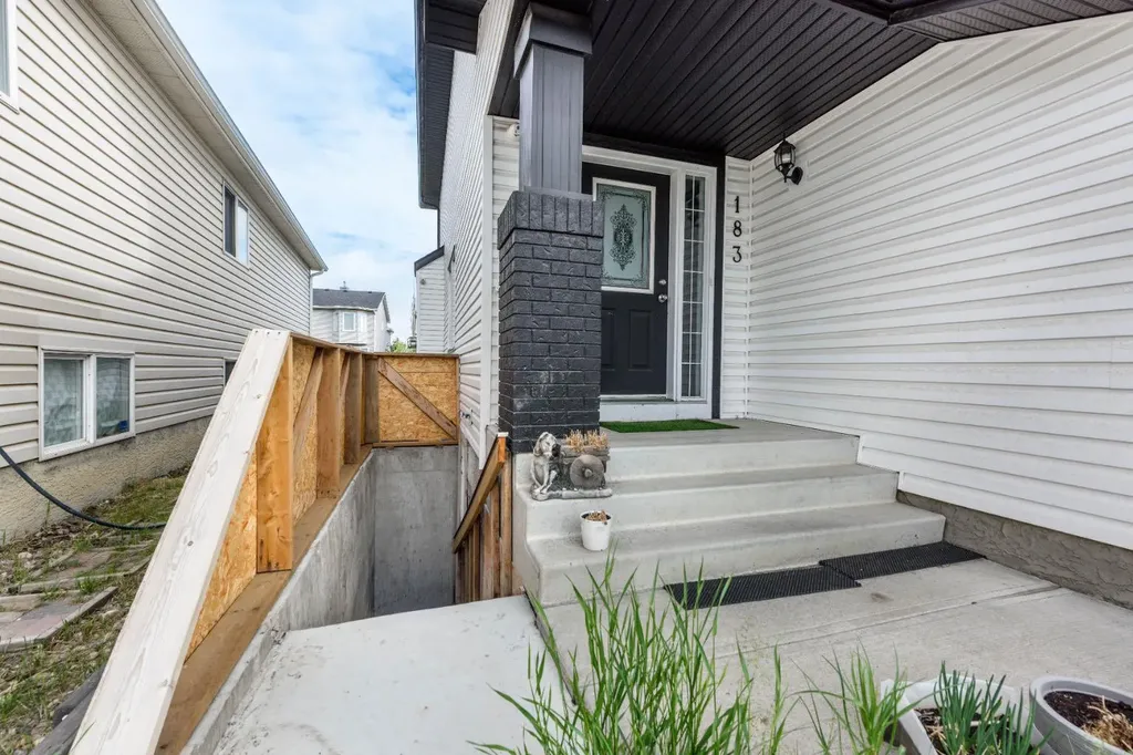 183 Saddleback Road NE Calgary AB T3J 4K6