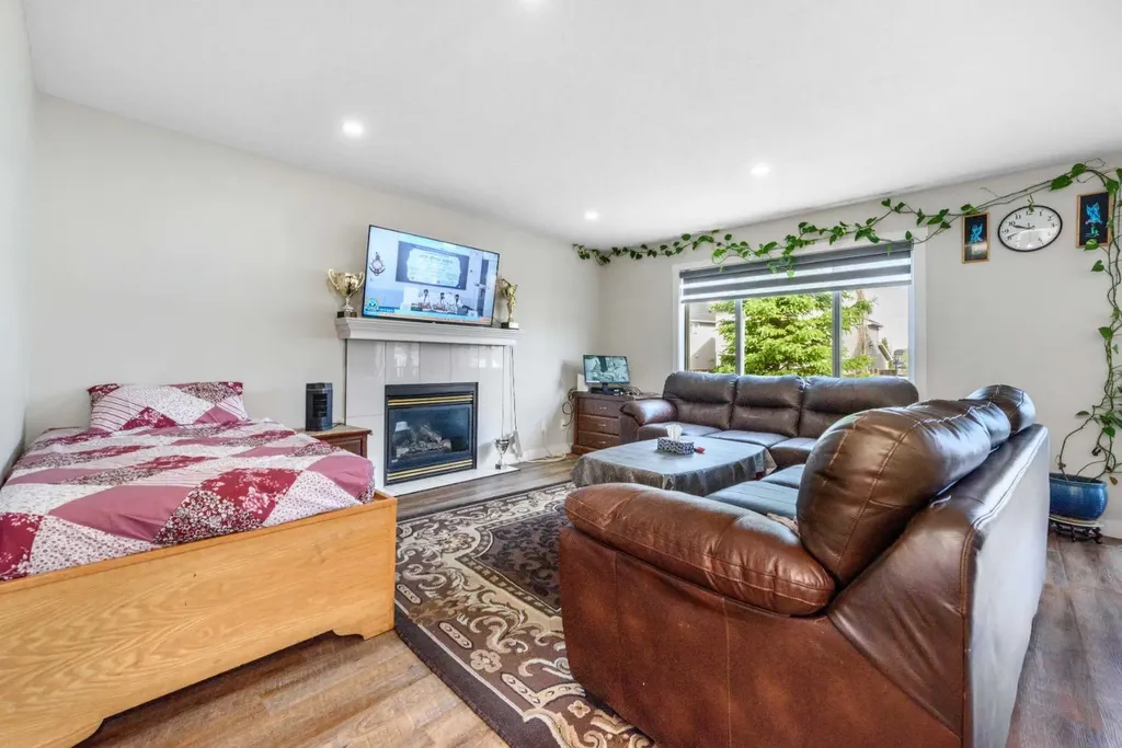 183 Saddleback Road NE Calgary AB T3J 4K6