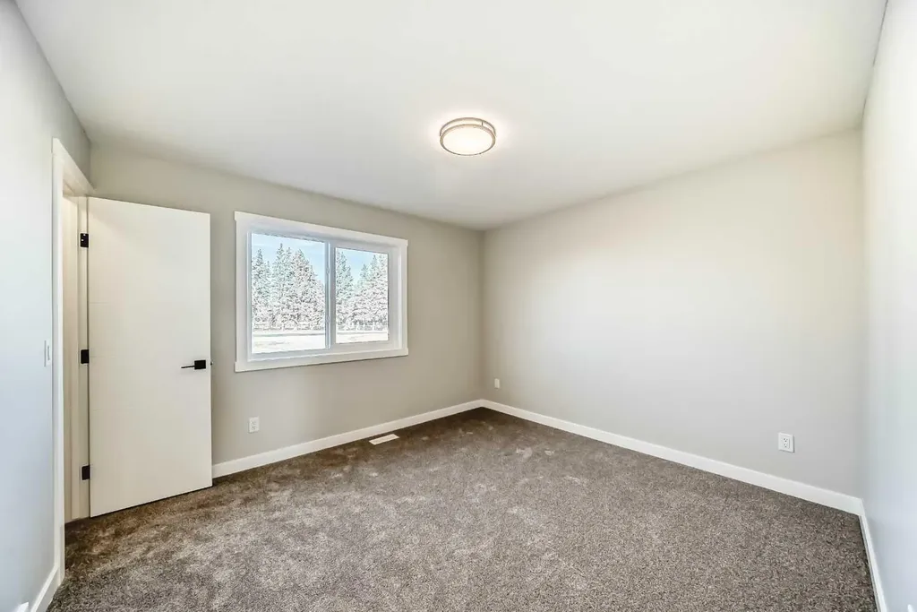 1002 Clover Road Carstairs AB T0M0N0