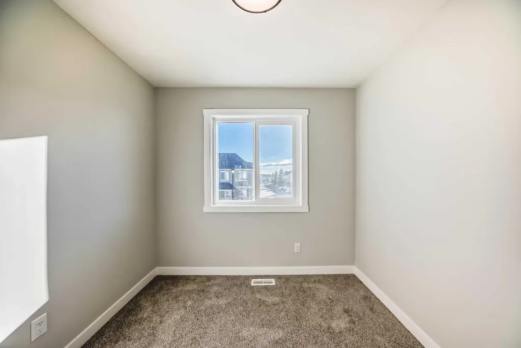 1002 Clover Road Carstairs AB T0M0N0