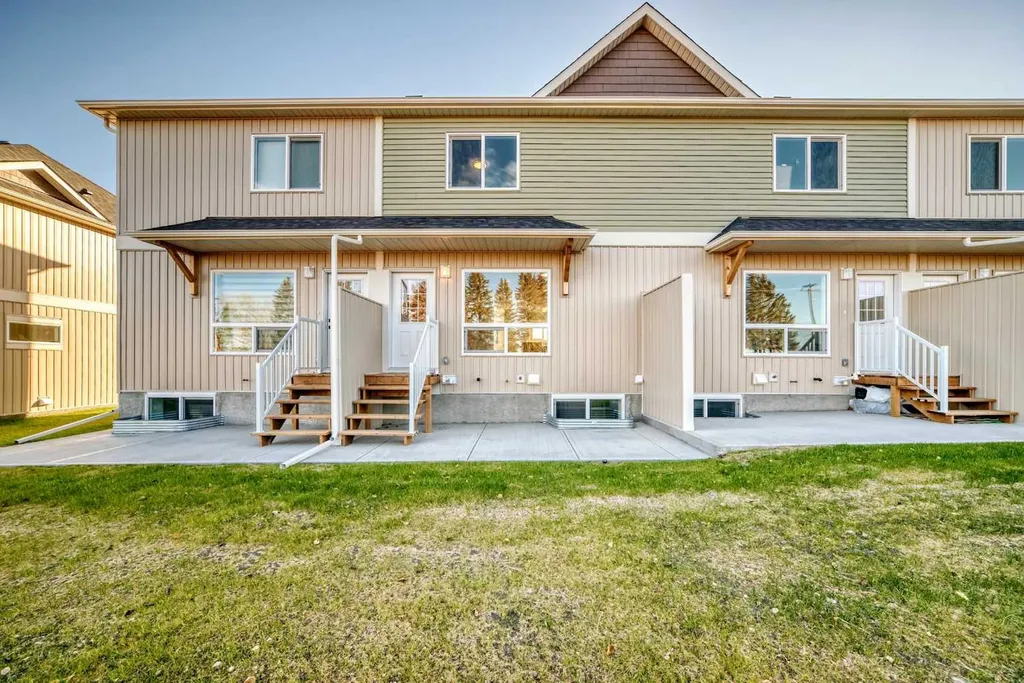 1002 Clover Road Carstairs AB T0M0N0