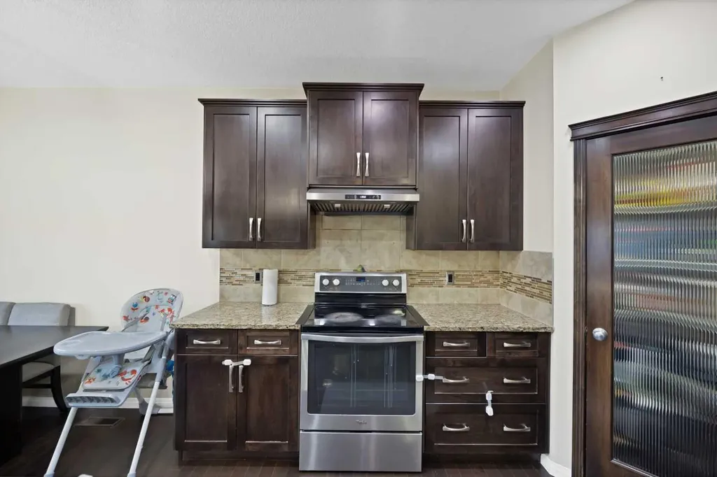 44 Skyview Shores Link NE Calgary AB T3N0J1
