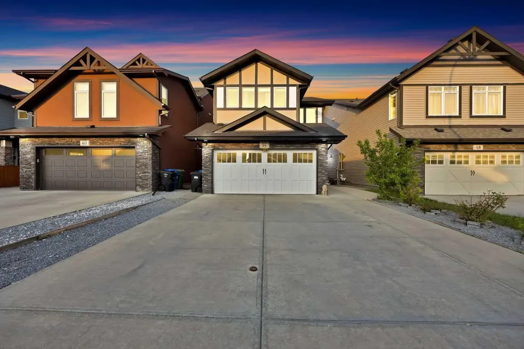 44 Skyview Shores Link NE Calgary AB T3N0J1