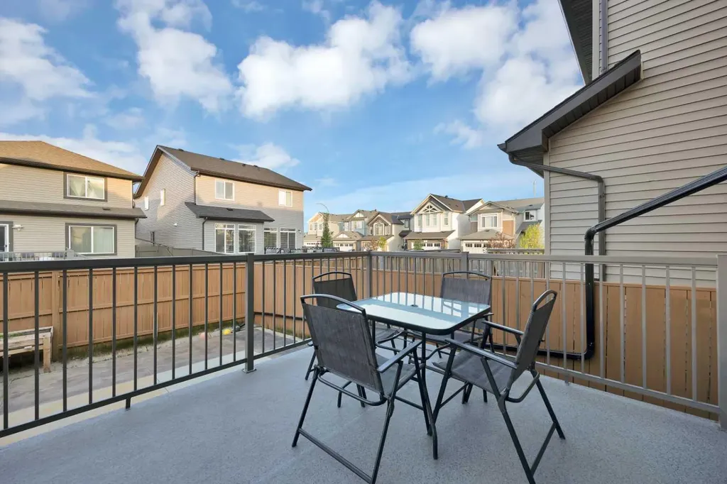 44 Skyview Shores Link NE Calgary AB T3N0J1