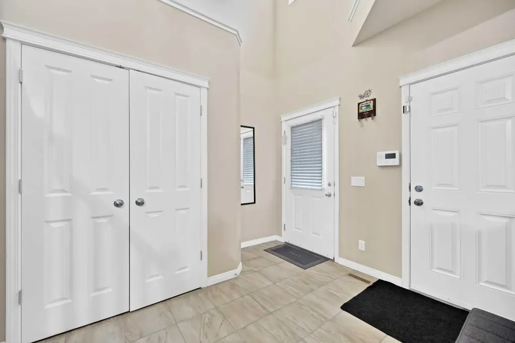 44 Skyview Shores Link NE Calgary AB T3N0J1