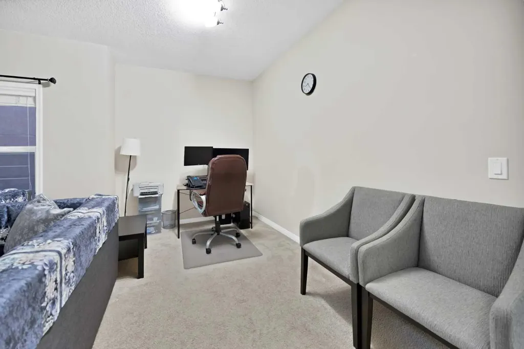 44 Skyview Shores Link NE Calgary AB T3N0J1