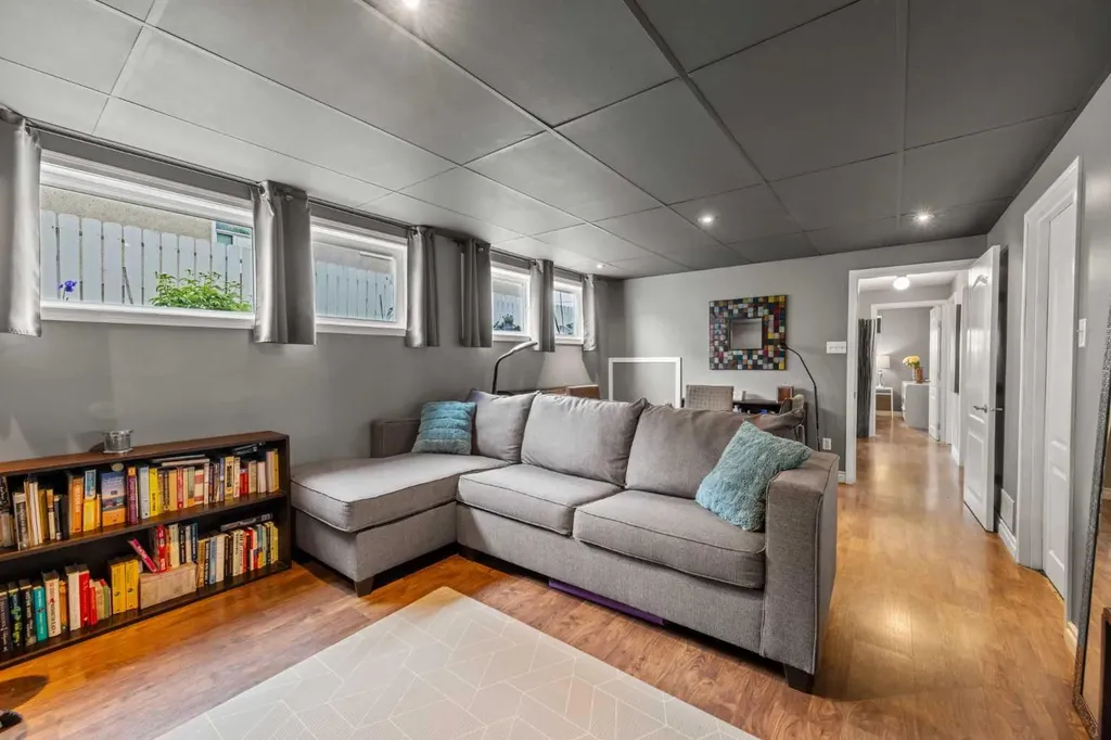 1141 Ninga Road NW Calgary AB T2K2P2