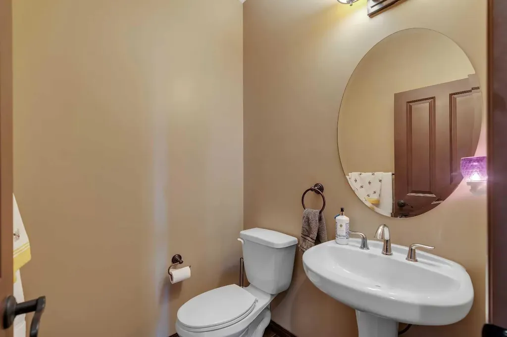 1156 Brightoncrest Green SE Calgary AB T2Z 1G9