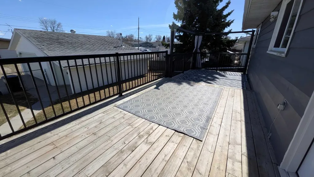 5419 51 Street Camrose AB T4V 3C5