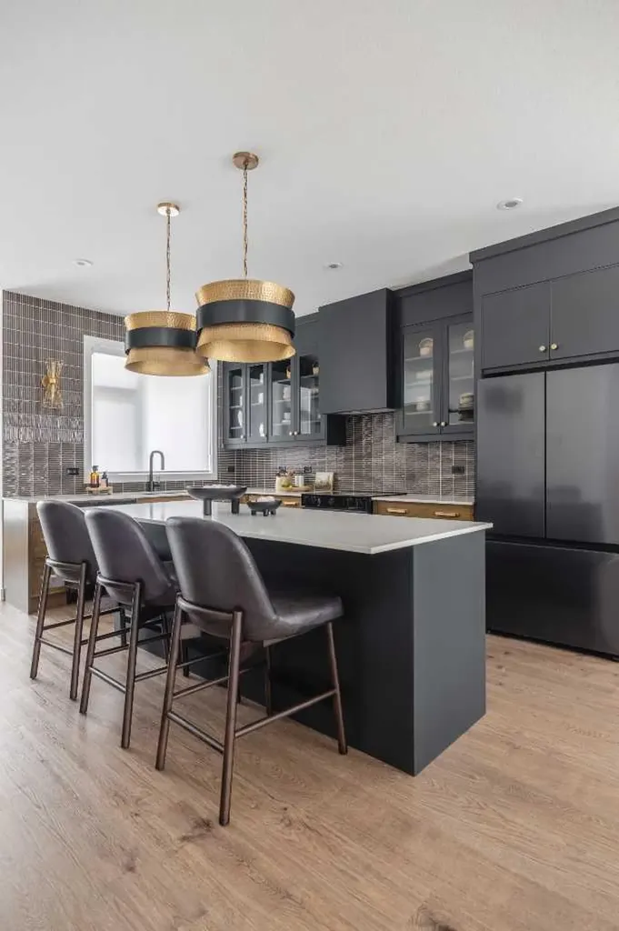 199 Sage Hill Heights NW Calgary AB T3R 2M8