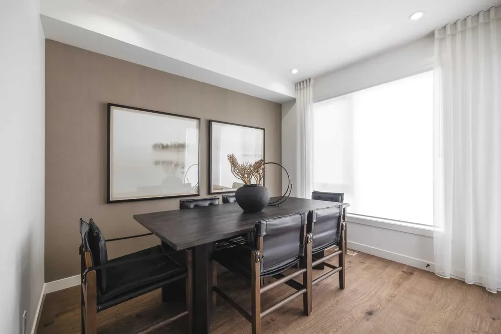 199 Sage Hill Heights NW Calgary AB T3R 2M8