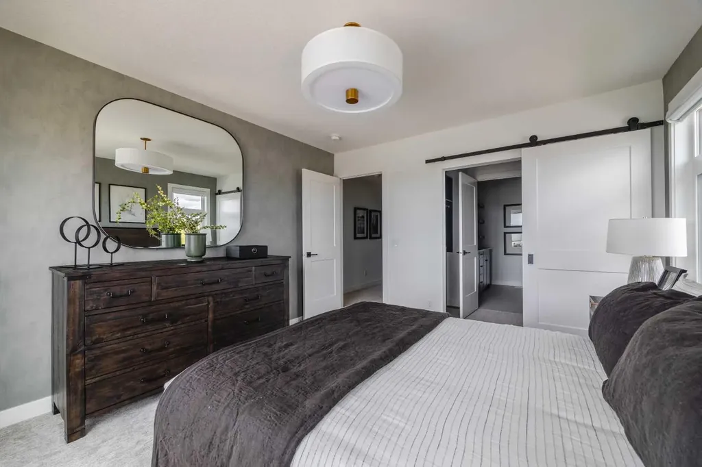 199 Sage Hill Heights NW Calgary AB T3R 2M8