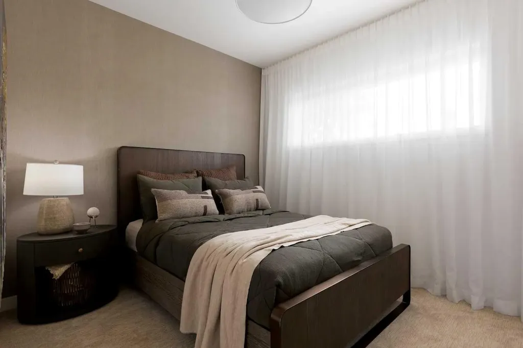 199 Sage Hill Heights NW Calgary AB T3R 2M8
