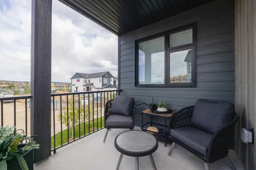 199 Sage Hill Heights NW Calgary AB T3R 2M8