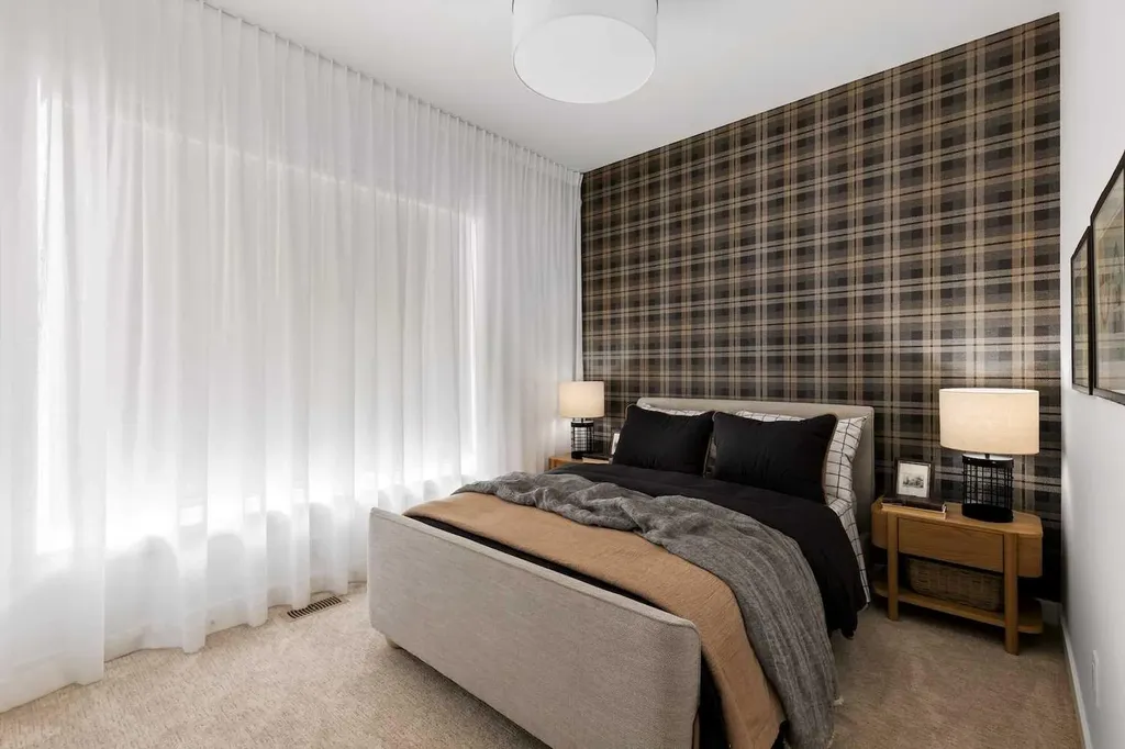 199 Sage Hill Heights NW Calgary AB T3R 2M8