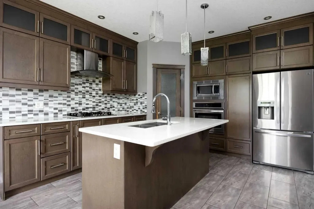 328 Dixon Road Fort Mcmurray AB T9K 2X9