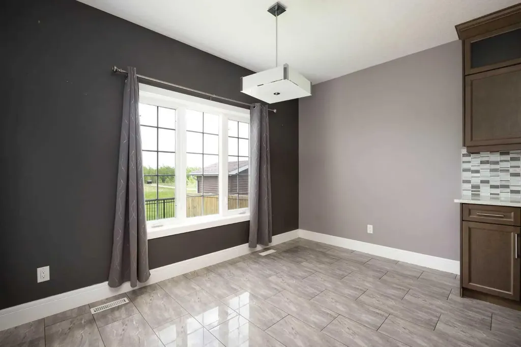 328 Dixon Road Fort Mcmurray AB T9K 2X9