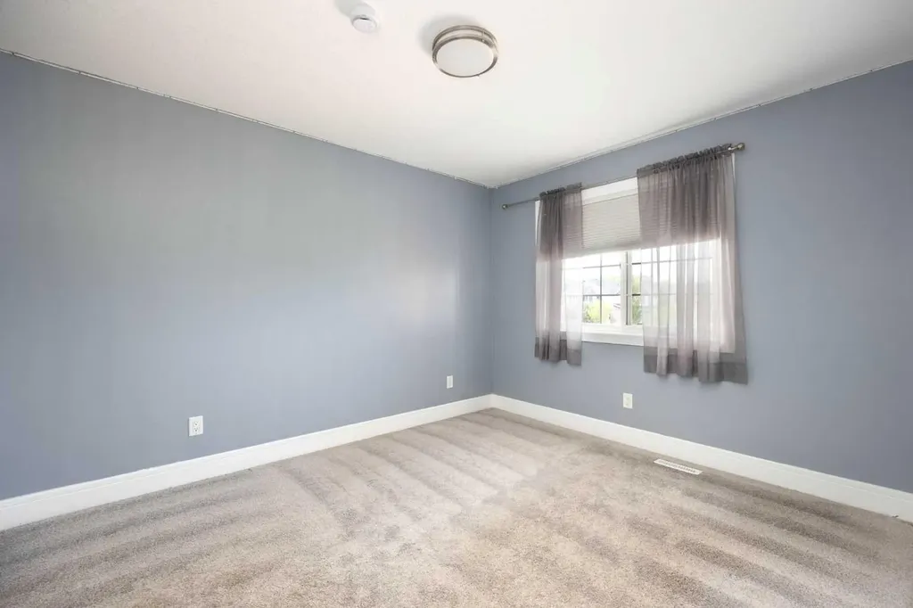 328 Dixon Road Fort Mcmurray AB T9K 2X9