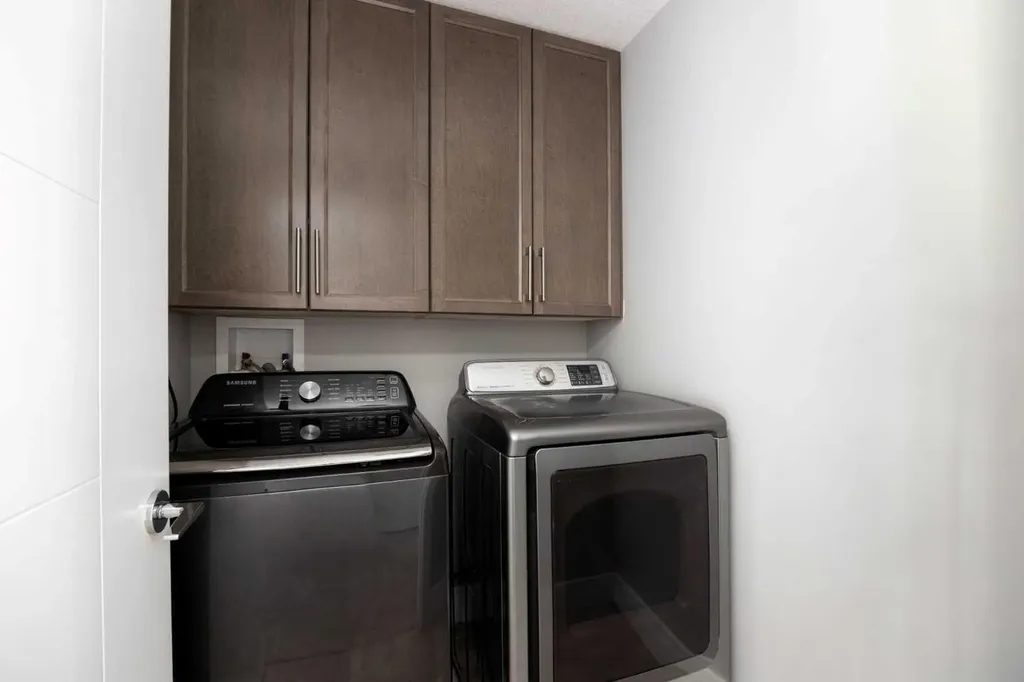 328 Dixon Road Fort Mcmurray AB T9K 2X9
