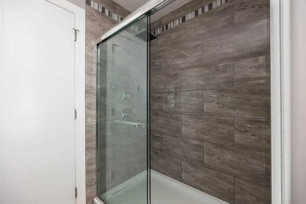 328 Dixon Road Fort Mcmurray AB T9K 2X9