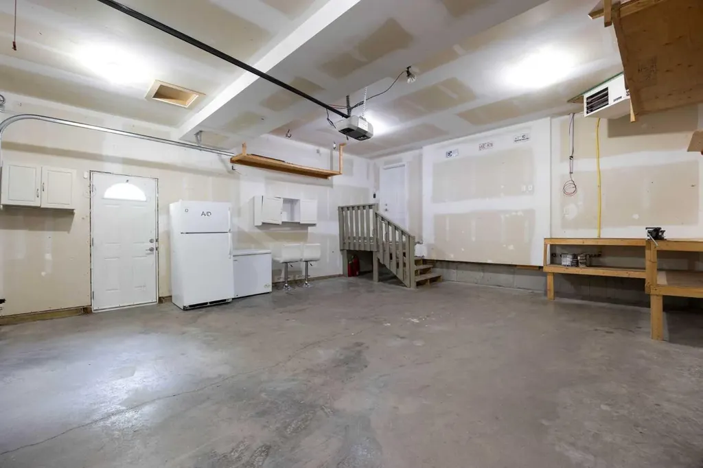 328 Dixon Road Fort Mcmurray AB T9K 2X9