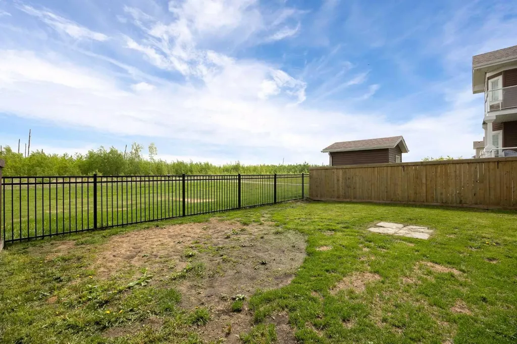328 Dixon Road Fort Mcmurray AB T9K 2X9