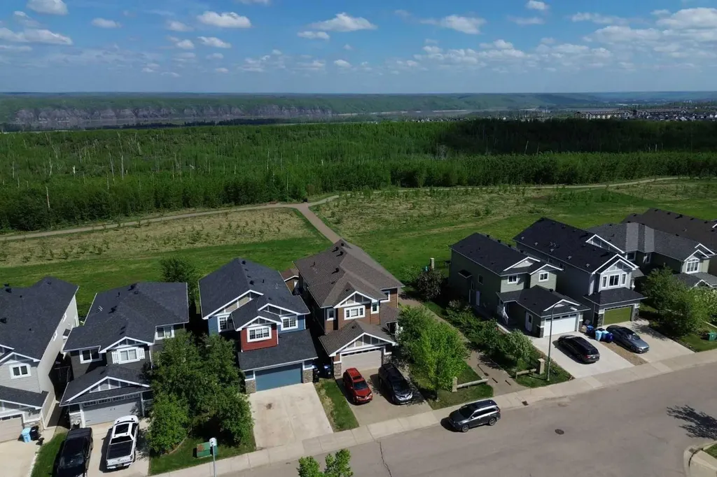 328 Dixon Road Fort Mcmurray AB T9K 2X9