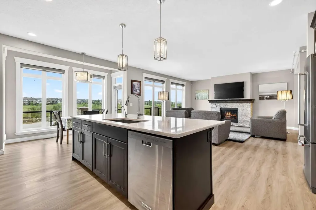 149 Marquis View SE Calgary AB T3M 2H4