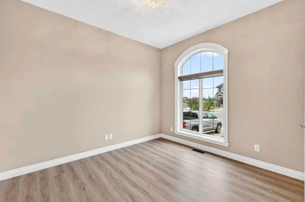 149 Marquis View SE Calgary AB T3M 2H4