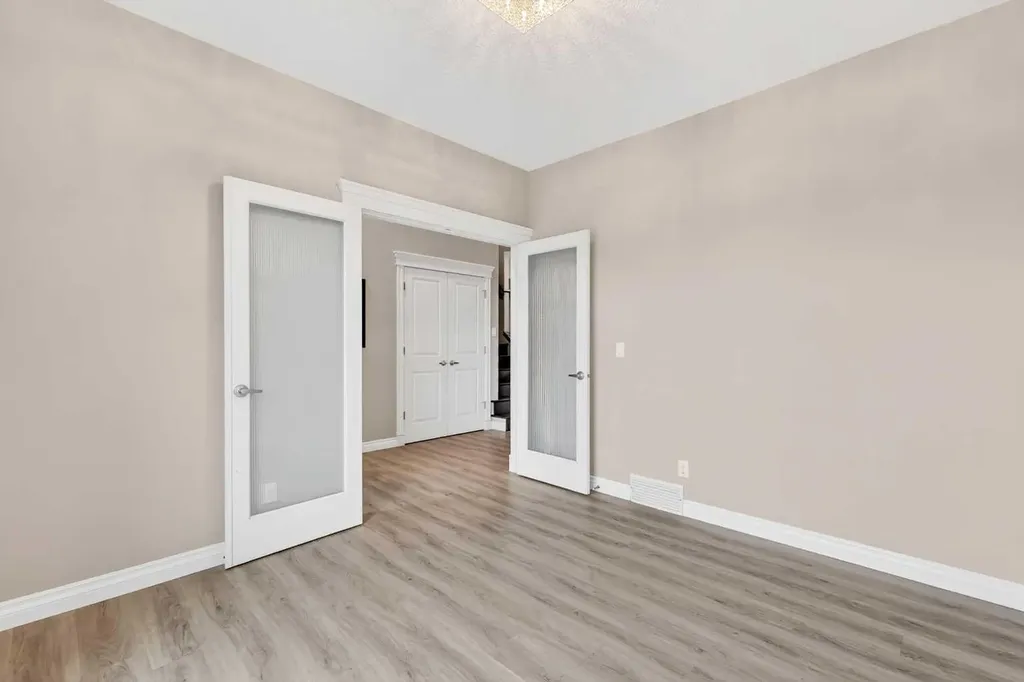 149 Marquis View SE Calgary AB T3M 2H4