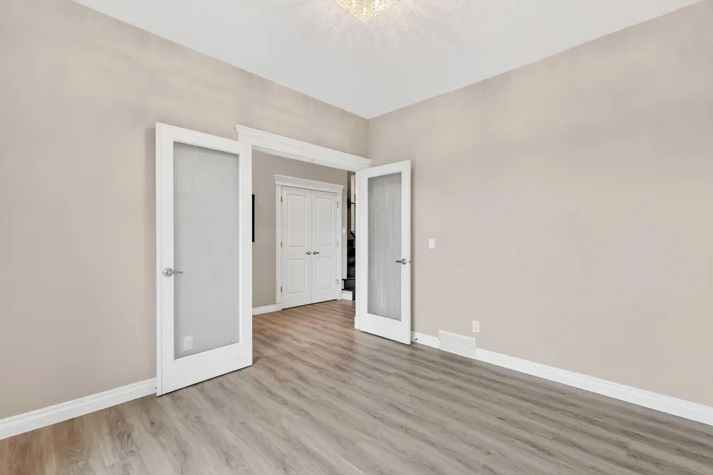 149 Marquis View SE Calgary AB T3M 2H4