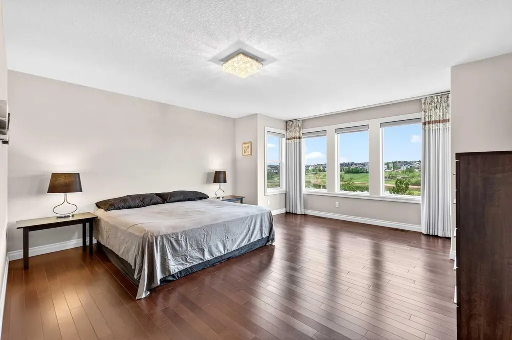 149 Marquis View SE Calgary AB T3M 2H4