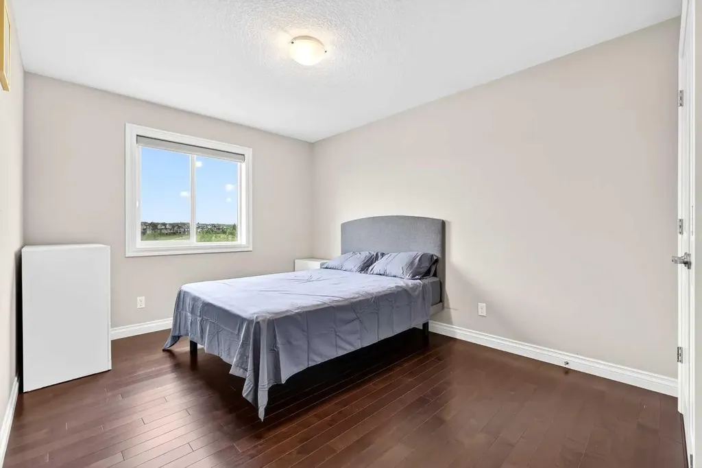 149 Marquis View SE Calgary AB T3M 2H4