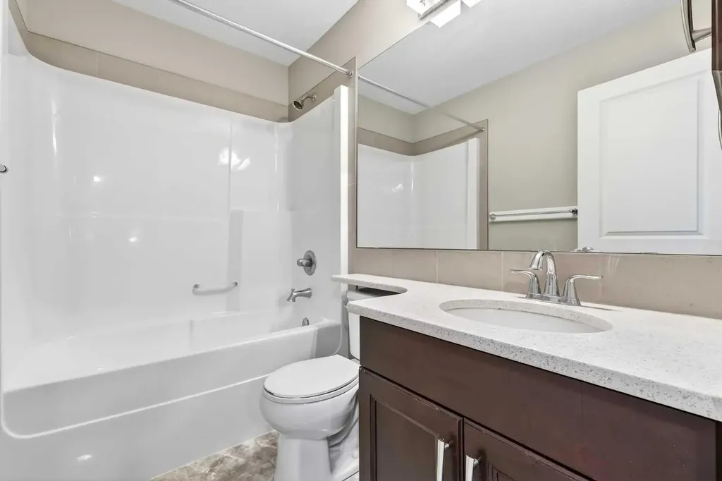 149 Marquis View SE Calgary AB T3M 2H4