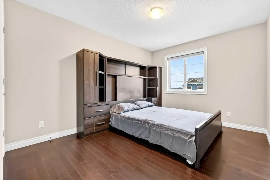 149 Marquis View SE Calgary AB T3M 2H4