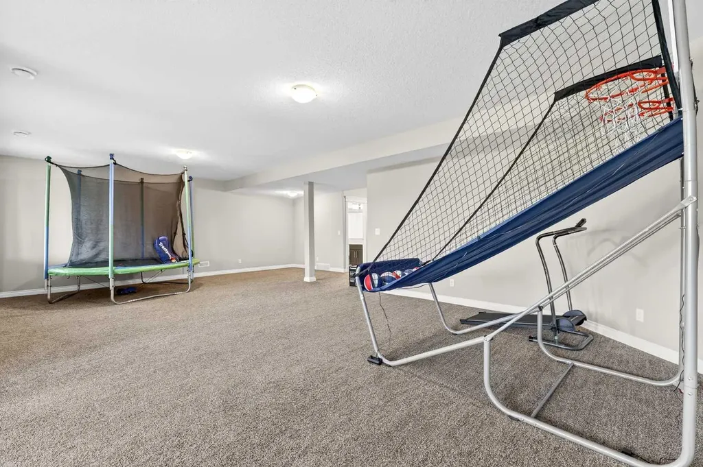 149 Marquis View SE Calgary AB T3M 2H4