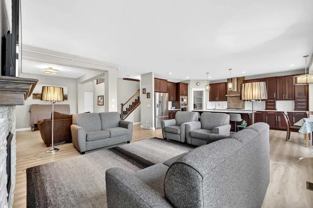 149 Marquis View SE Calgary AB T3M 2H4