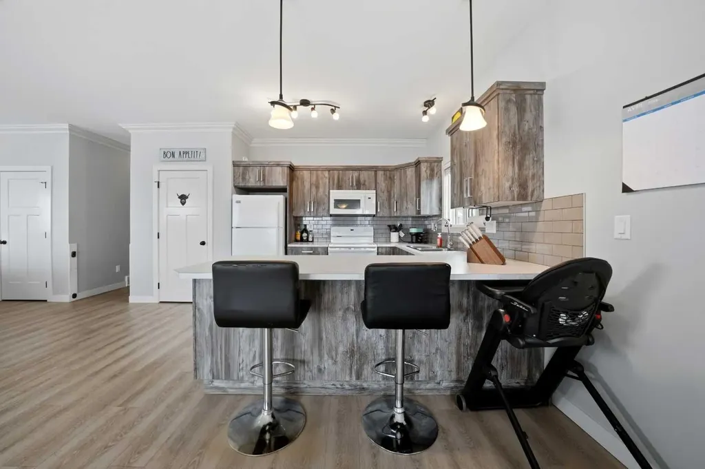 58 Valmont Street Blackfalds AB T4M 0L2