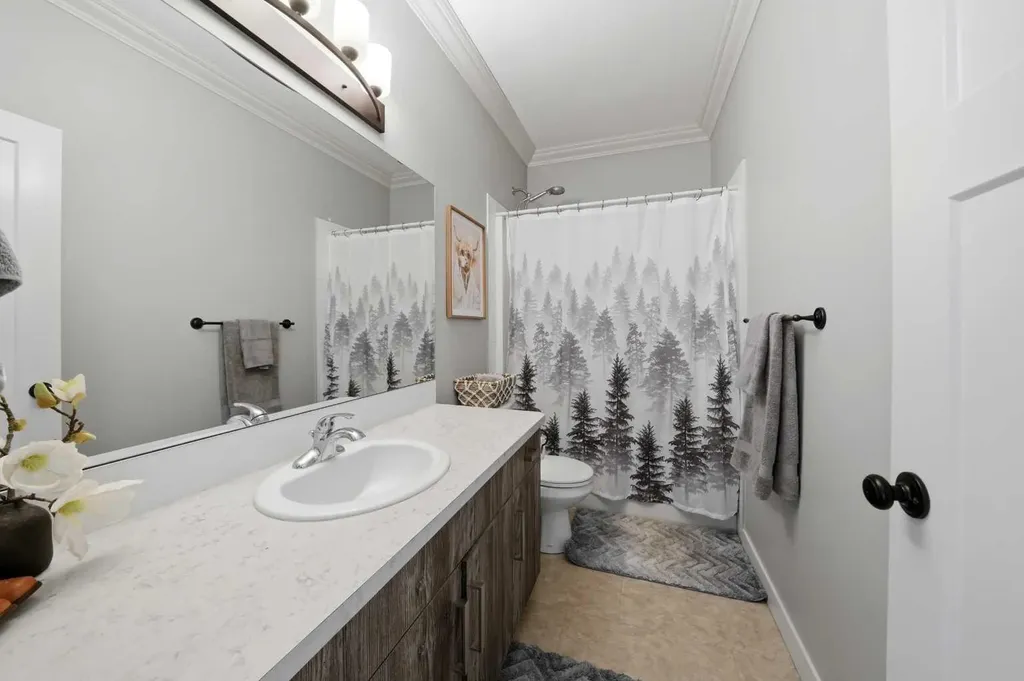 58 Valmont Street Blackfalds AB T4M 0L2