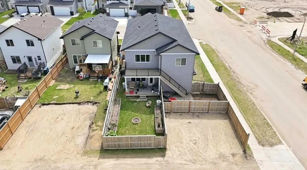 58 Valmont Street Blackfalds AB T4M 0L2