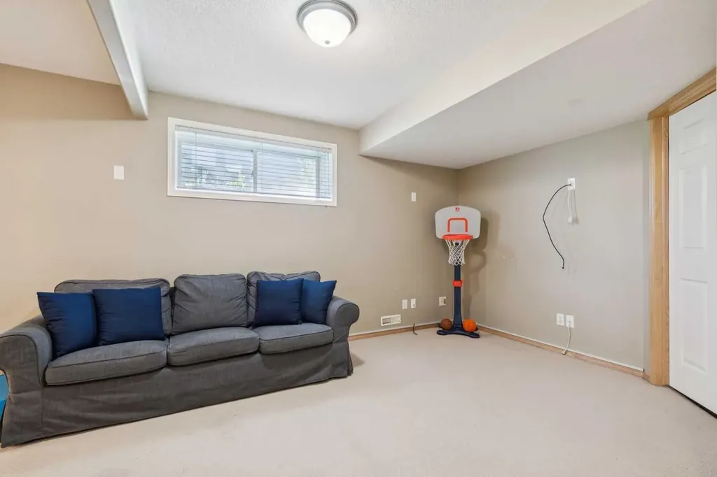 36 West Springs Way SW Calgary AB T3H 4P4