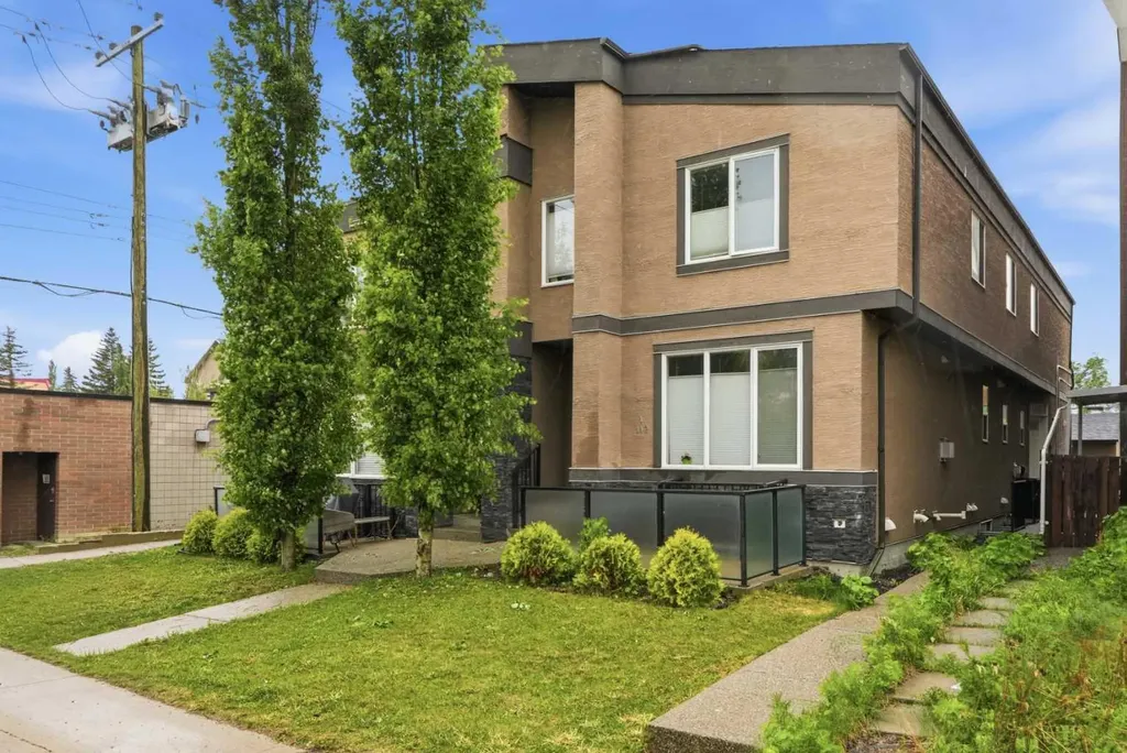112 23 Avenue NE Calgary AB T2E 1V5