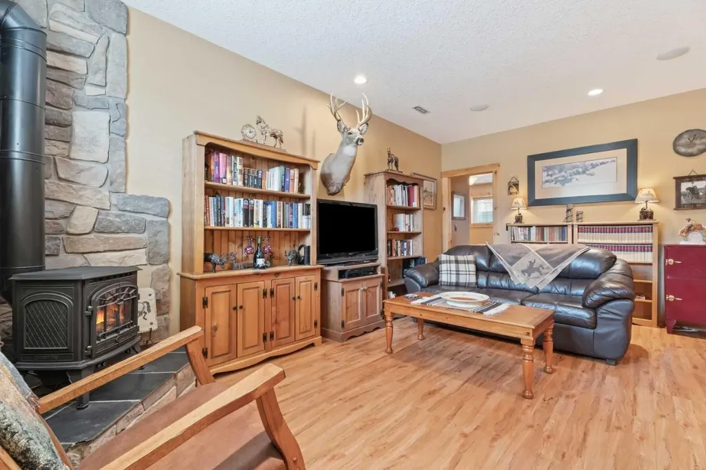602 Riverview Place Longview AB T0L 0H0